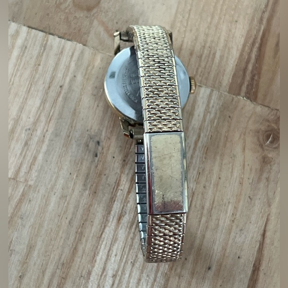 Timex Vintage Mechanical Waterproof Watch Gold Stretch Bracelet Stainless Dial - Picture 12 of 15